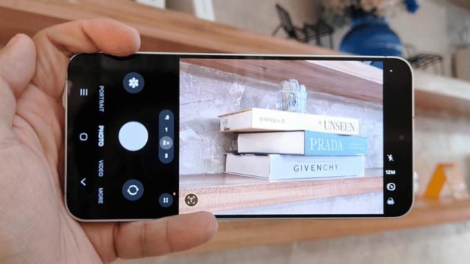 Hệ thống camera Samsung Galaxy S25 FE góc siêu rộng 123 độ Galaxy AI