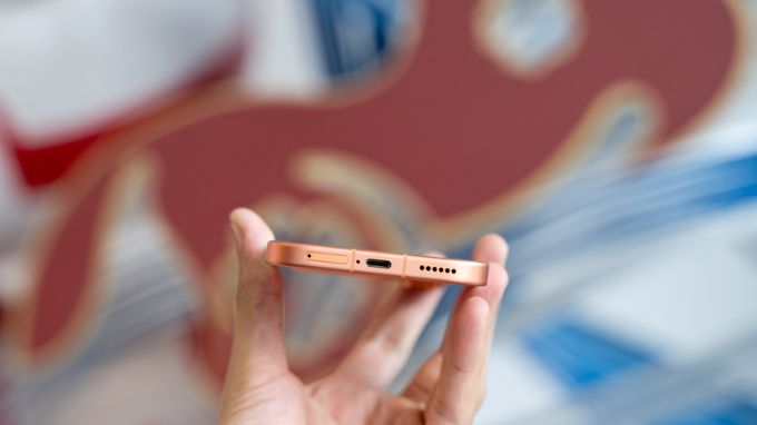 pin của HONOR 600 và OPPO Reno15