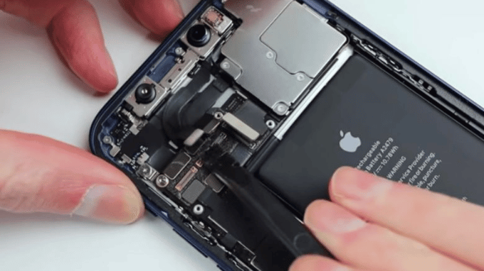 iPhone bị thay linh kiện kém chất lượng gây lỗi phần cứng