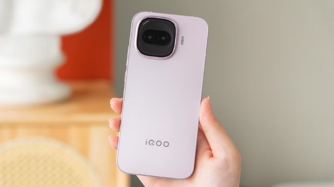 viên pin của Vivo iQOO Z11 Turbo và Vivo iQOO Z11