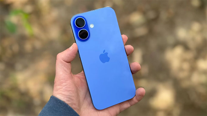 iPhone 16 có kích thước nhỏ gọn hơn