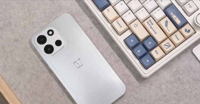 OnePlus Turbo 6X Pro vs OnePlus Turbo 6 chênh lệch pin