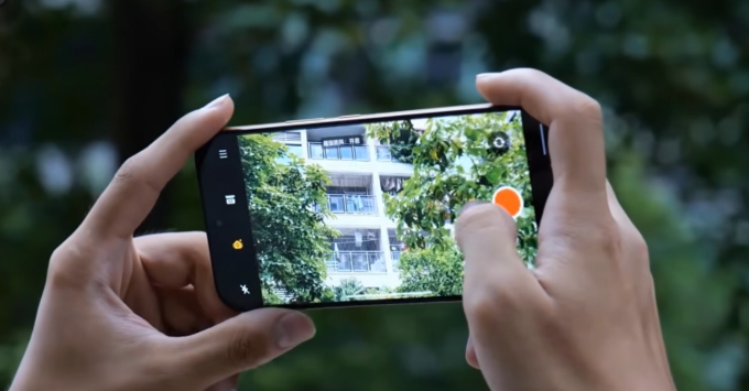 Camera OnePlus Turbo 6X Pro vs Tecno Pova 8