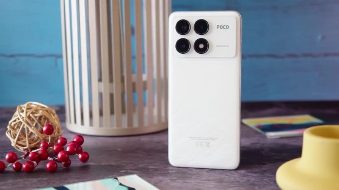 Redmi Turbo 4 Pro cũ và Poco F6 có ngoại hình đẹp