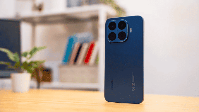 Thiết kế mặt lưng Xiaomi 17T Pro màu xám cụm camera Leica mô-đun vuông 