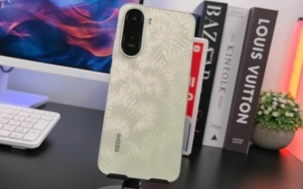 Đánh giá Redmi A7 Pro: Màn to 6.9 inch, pin trâu 6000mAh