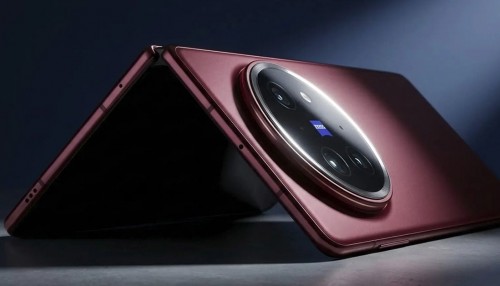 Hình ảnh trên tay Vivo X Fold 6 bất ngờ xuất hiện dù chưa ra mắt