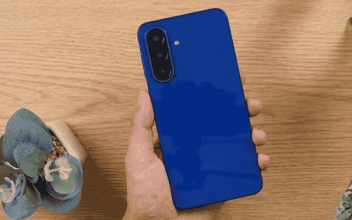Đánh giá Galaxy A27: Lột xác thiết kế, đáng mua trong tầm giá?