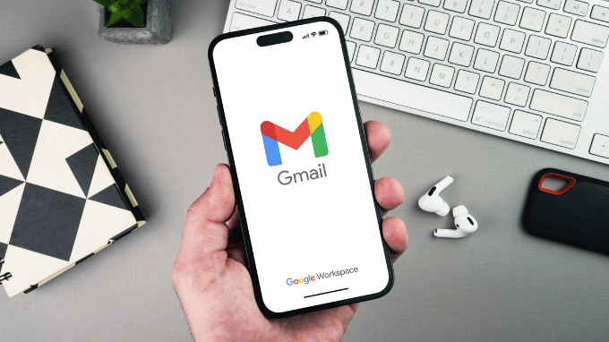 Xác minh địa chỉ email mới qua mã bảo mật