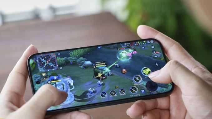 hiệu năng Xiaomi 17T và OPPO Reno15