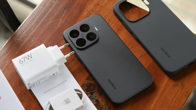 thiết kế của Xiaomi 17T và OPPO Reno15