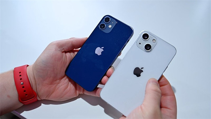 So sánh iPhone 13 và iPhone 12: Khác biệt có đáng để nâng cấp?