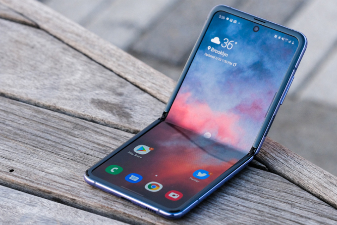 Galaxy Z Flip 5 có gì hấp dẫn màn hình to hơn