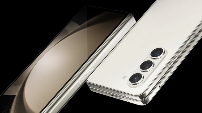 Galaxy Z Fold 5 màu kem ivory