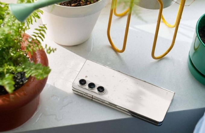 Samsung Galaxy Z Fold5 chính thức ra mắt: Snapdragon 8 Gen 2 for Galaxy, bản lề Flex, camera ấn tượng và giá chỉ từ hơn 37 triệu đồng