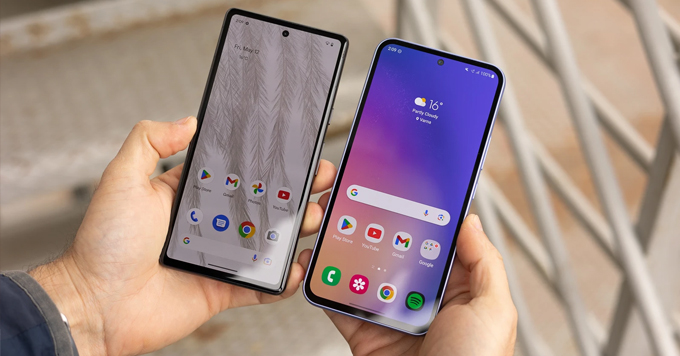 Google Pixel 7A, Pixel 6A và Samsung Galaxy A54 về màn hình