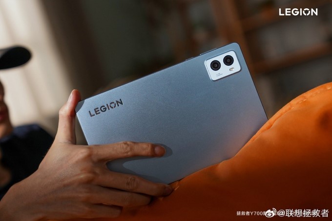 Lenovo ra mắt Lenovo Legion Y700 (2023) sở hữu màn hình 8.8” 144 Hz, RAM 16GB tại Trung Quốc