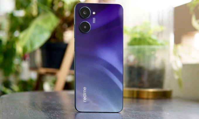 Mua điện thoại chơi game ngon dưới 7 triệu Realme 10