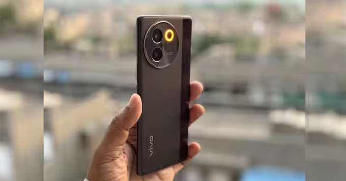 Vivo-v30e-gia-ban-didongmy