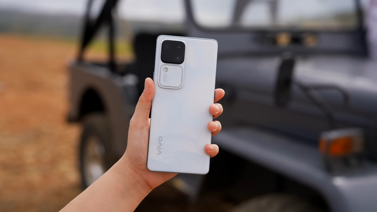 Thiết kế mới mẻ, mang điểm nhấn ấn tượng của Vivo V30