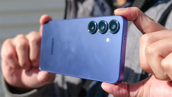 Samsung Galaxy S25 Plus 5G 256GB cũ 99% vẫn giữ nguyên cụm ba camera mạnh mẽ