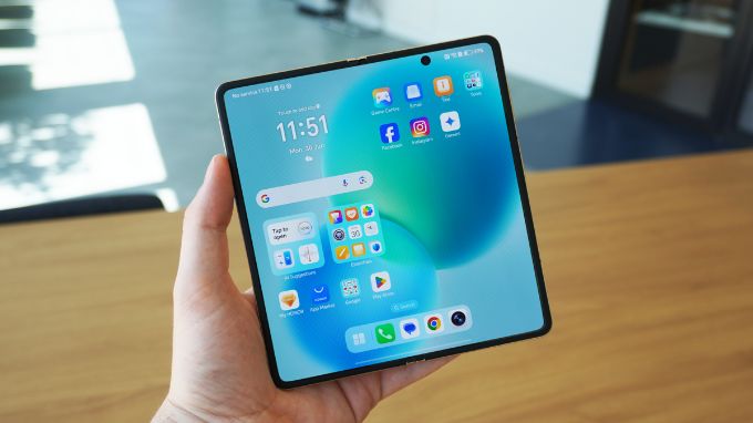 Honor Magic V5 màn hình