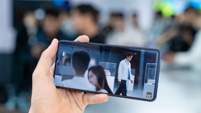 Samsung Galaxy Z Flip7 512GB Cty hiệu năng