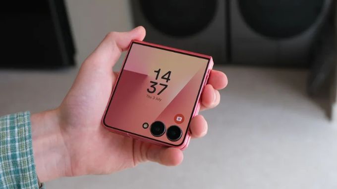 Samsung Galaxy Z Flip7 512GB Cty thiết kế