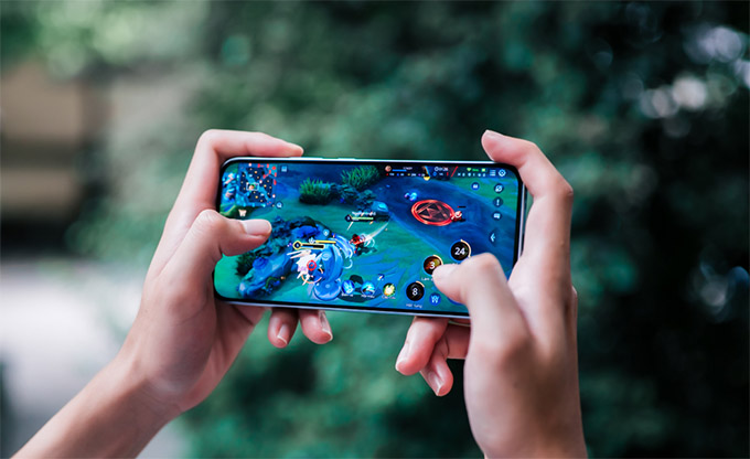 Hiệu năng mạnh mẽ và ổn định