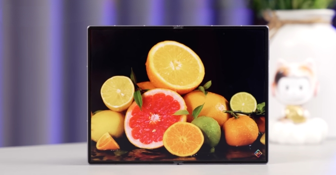 Màn hình gập Samsung Galaxy Z Fold8 tối ưu không gian đa nhiệm