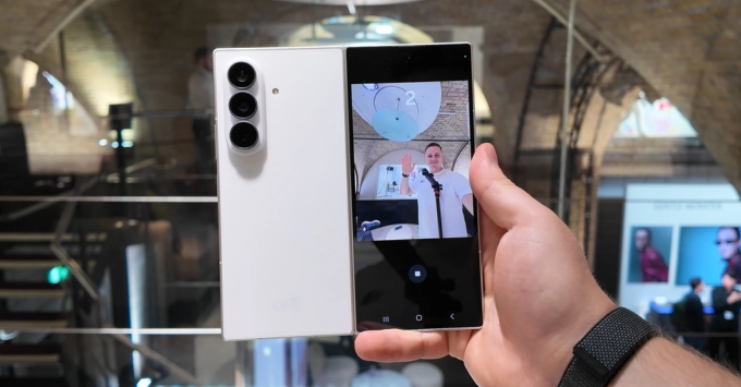 Hệ thống camera 200MP của Galaxy Z Fold8 Ultra