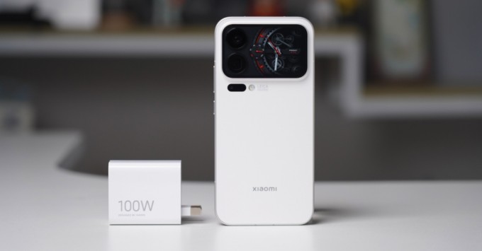 Nên mua Huawei Pura 90 Pro Max hay Xiaomi 17 Pro Max