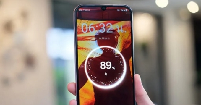 OPPO A6c và OPPO A58 về dung lượng pin và sạc