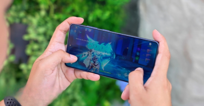 Samsung Galaxy S26 Ultra chơi game với hiệu năng mạnh mẽ