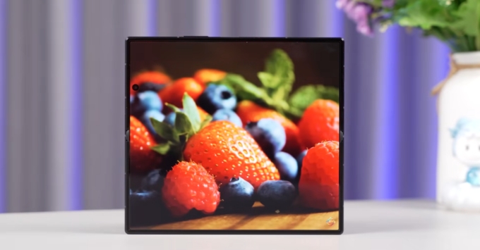 Màn hình gập 8 inch Samsung Galaxy Z Fold8 Ultra