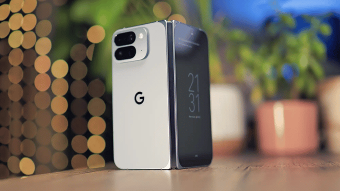Bản lề không bánh răng của Pixel 10 Pro Fold