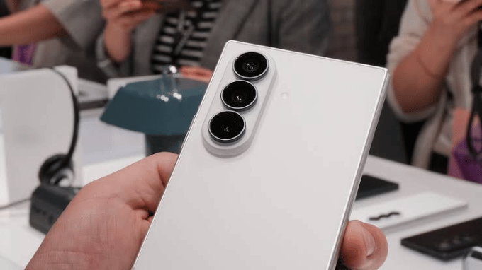 Camera 200MP của Galaxy Z Fold8 Ultra