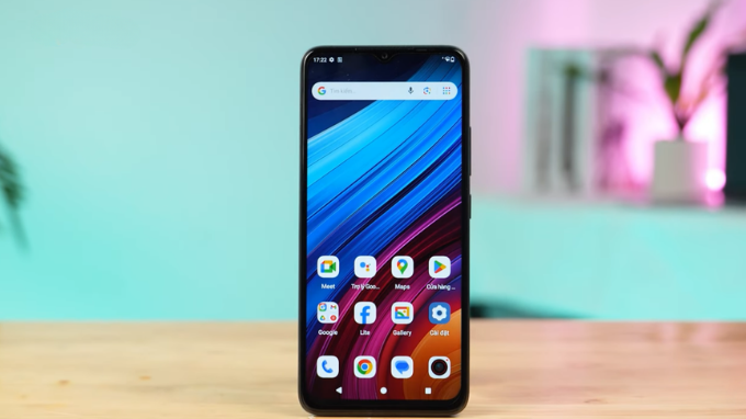 Màn hình TCL 503 6.6 inch độ phân giải HD+