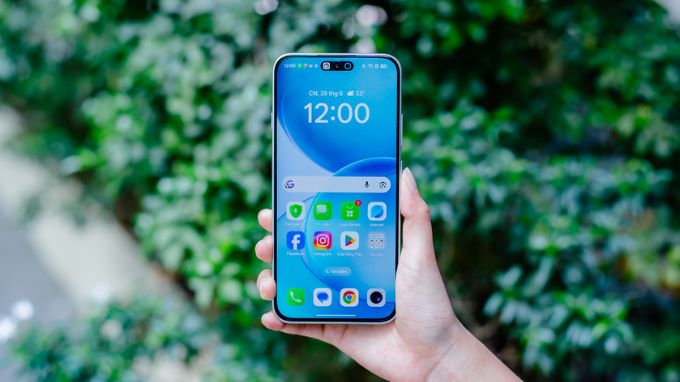 OPPO Reno16 F được trang bị vi xử lý MediaTek Dimensity