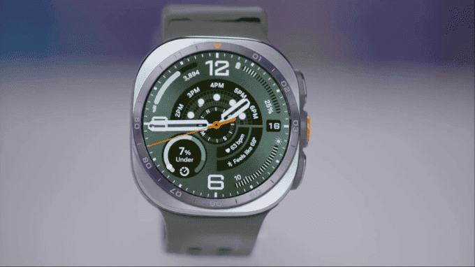 Màn hình Galaxy Watch Ultra 2 đạt 5.000 nit