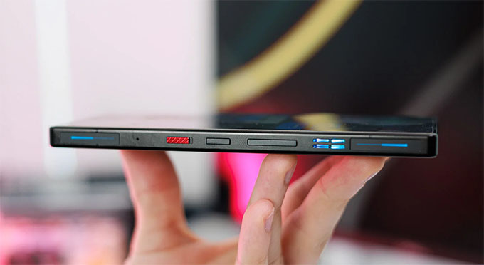 RedMagic 11S Pro có hai phiên bản màu