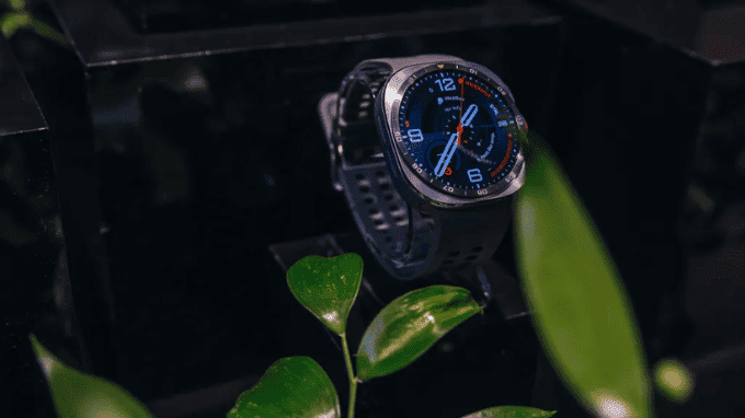 Galaxy Watch Ultra 2 có pin 800 mAh