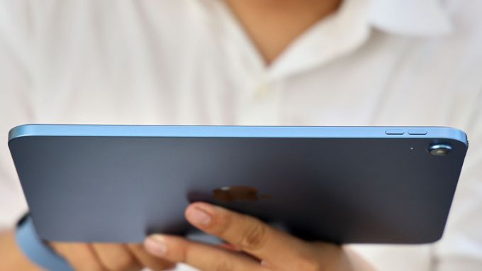 iPad A16 tích hợp viên pin dung lượng 7600 mAh