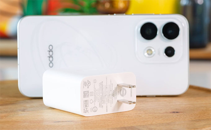 Reno16 Pro được trang bị viên pin đơn cell Si/C dung lượng 6700 mAh