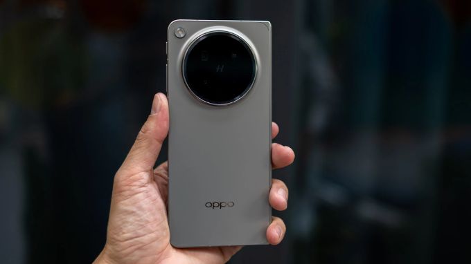 OPPO Find N6 có độ mỏng ấn tượng chỉ 4.21 mm