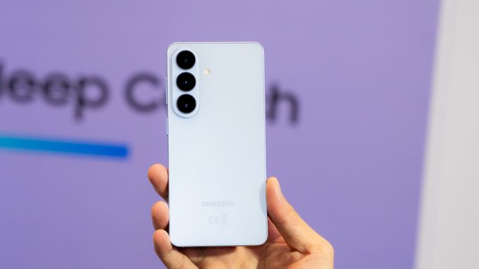 Galaxy S26 có kiểu dáng dạng thanh phẳng tối giản