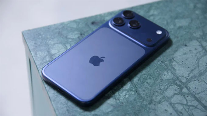 iPhone 17 Pro Max vẫn giữ lợi thế rõ rệt với chuẩn IP68
