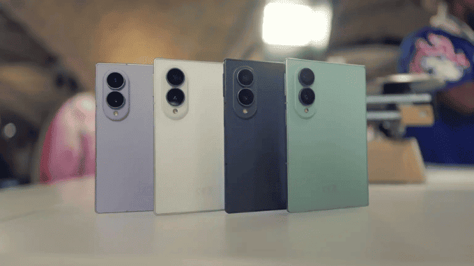 Thiết kế ngang khác biệt của Galaxy Z Fold 8