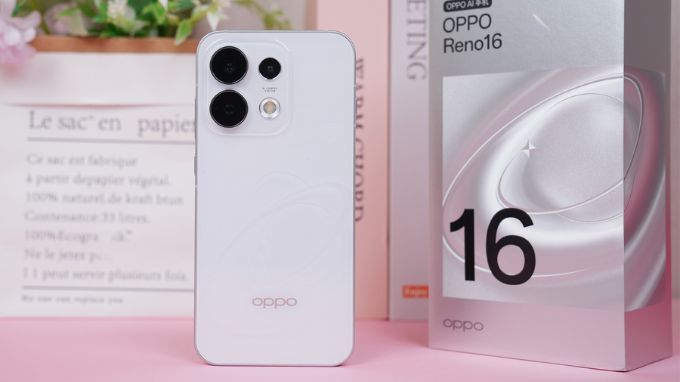 OPPO Reno16 mang ngôn ngữ thiết kế tối giản