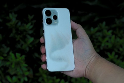 Nên mua OPPO Reno16 F hay Reno15: Khi chênh lệch chỉ vài trăm ngàn?